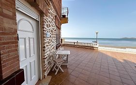 Apartamento Mar Menor, Los Urrutias - Beachfront Apartment With Patio Under New Management Since July 2024
